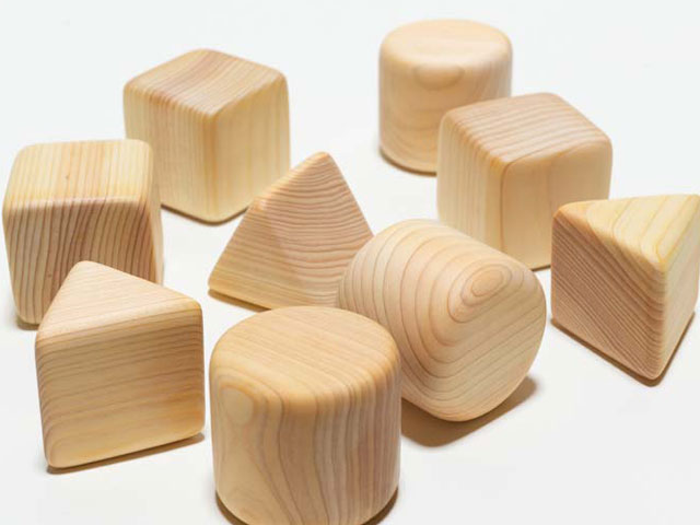 木の玩具 赤ちゃんの宝石箱 木箱入り 山のくじら舎 出産祝い 木のおもちゃ 知育玩具 通販 天然素材の雑貨ようび堂