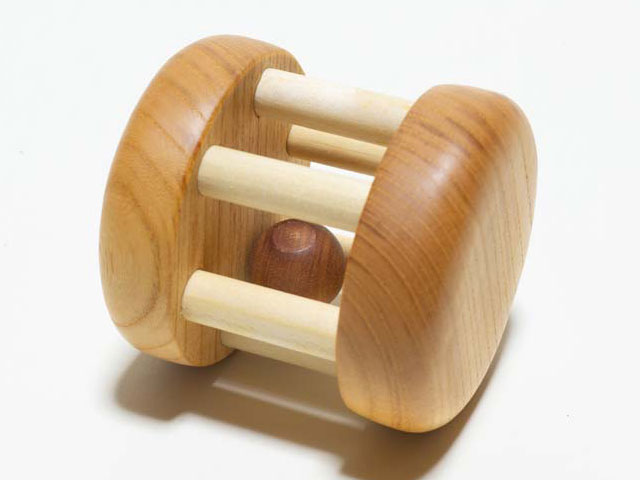 木の玩具 赤ちゃんの宝石箱 木箱入り 山のくじら舎 出産祝い 木のおもちゃ 知育玩具 通販 天然素材の雑貨ようび堂