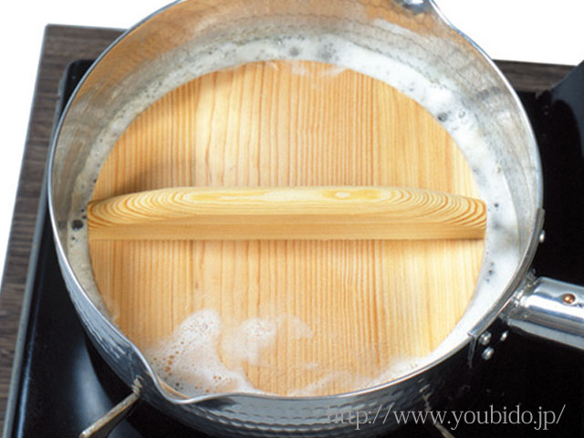 アクとり落し蓋